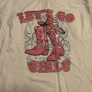 Women’s  Pink Graphic Shirt